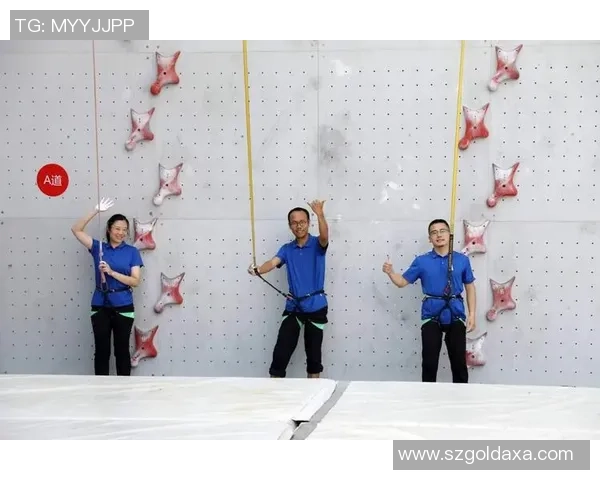 攀岩精神与团队默契的完美结合:深入了解上海攀岩队的协作之道 攀岩精神与团队默契的完美结合:深入了解上海攀岩队的协作之道