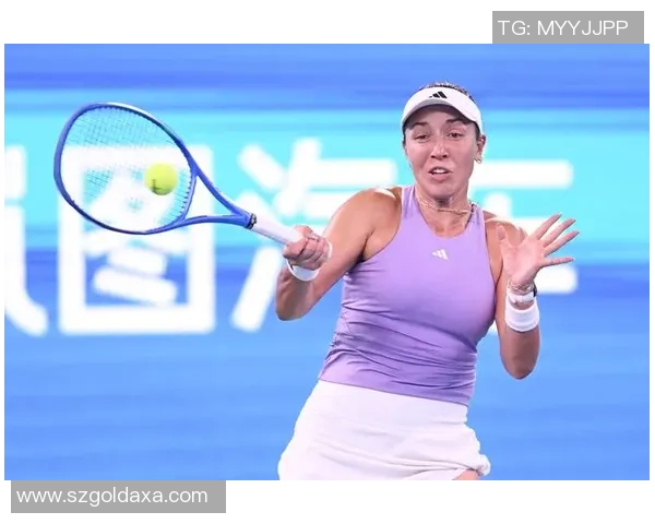 武汉网球队的节奏揭秘：网球巨献背后的训练与激情